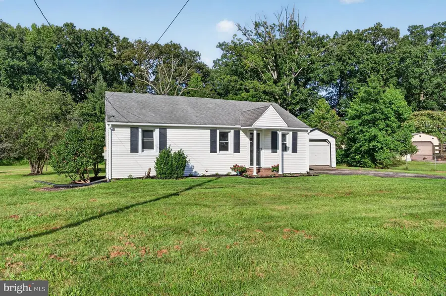 927 Old Harmony Rd, Newark, DE 19713 - #2