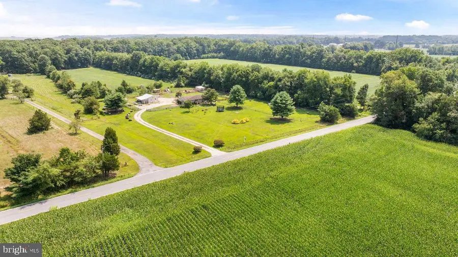 269 Walker School Rd, Townsend, DE 19734 - #2