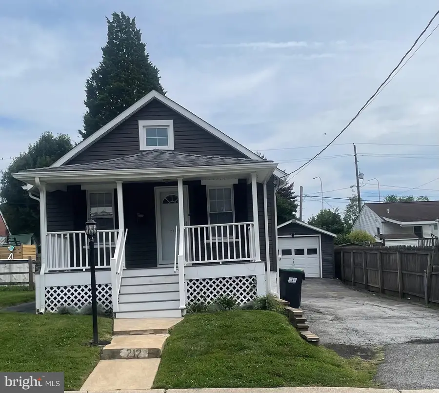 212 Virginia Ave, Wilmington, DE 19805 - #2