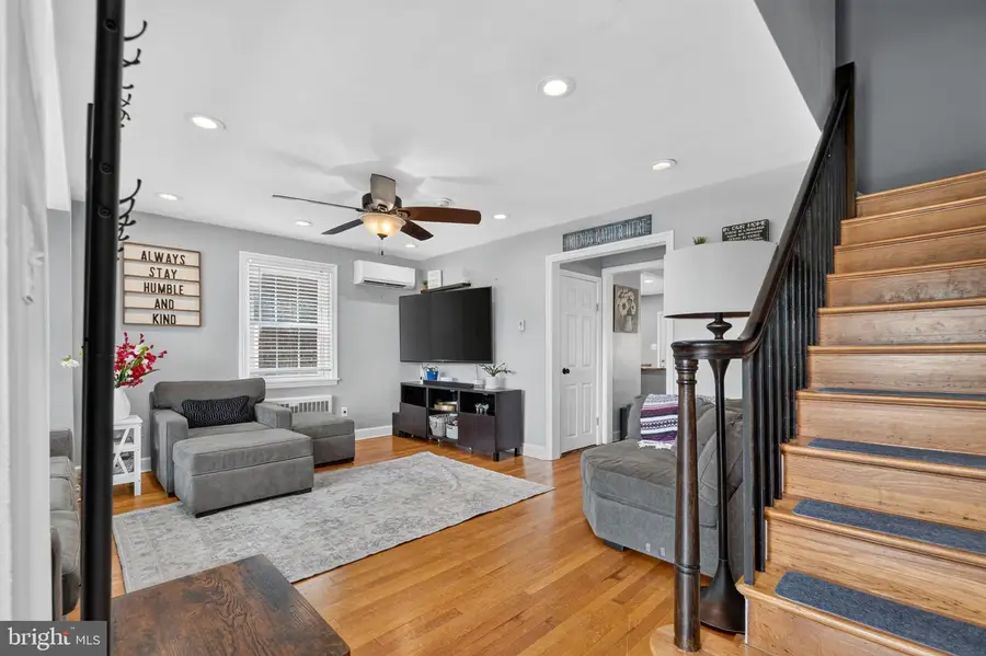 1811 Oak St, Wilmington, DE 19805 - #2