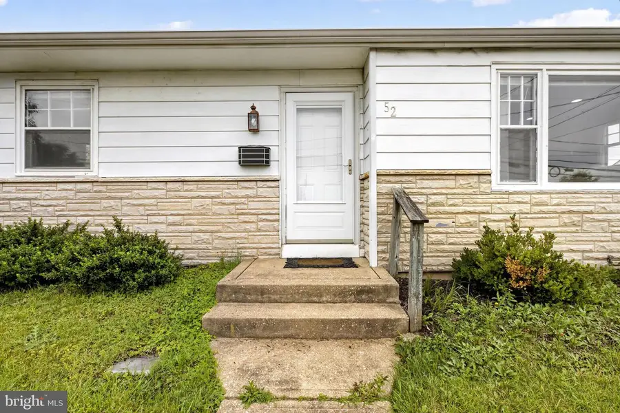 52 Morris Rd, New Castle, DE 19720 - #2
