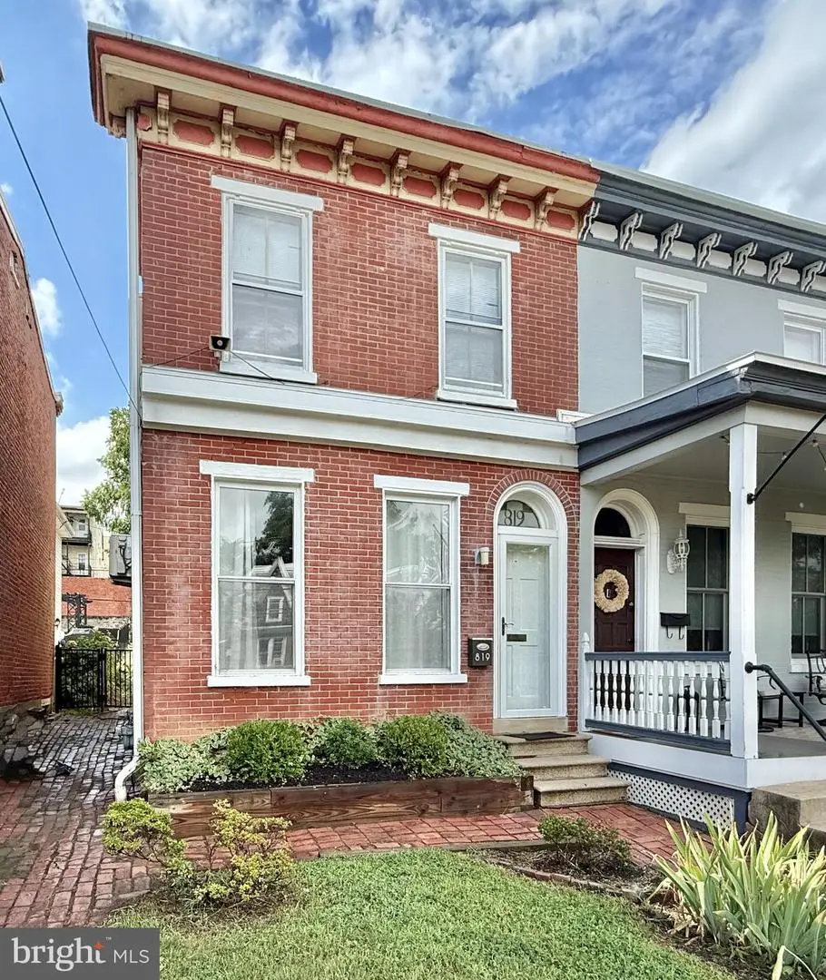 819 N Van Buren St, Wilmington, DE 19806 - #1