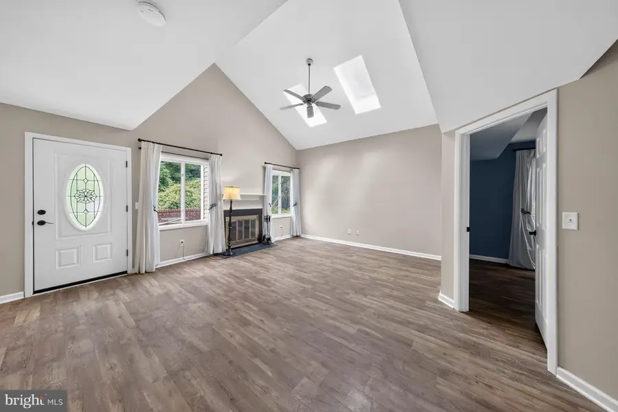 605 Madeline Ct, Newark, DE 19711 - #2