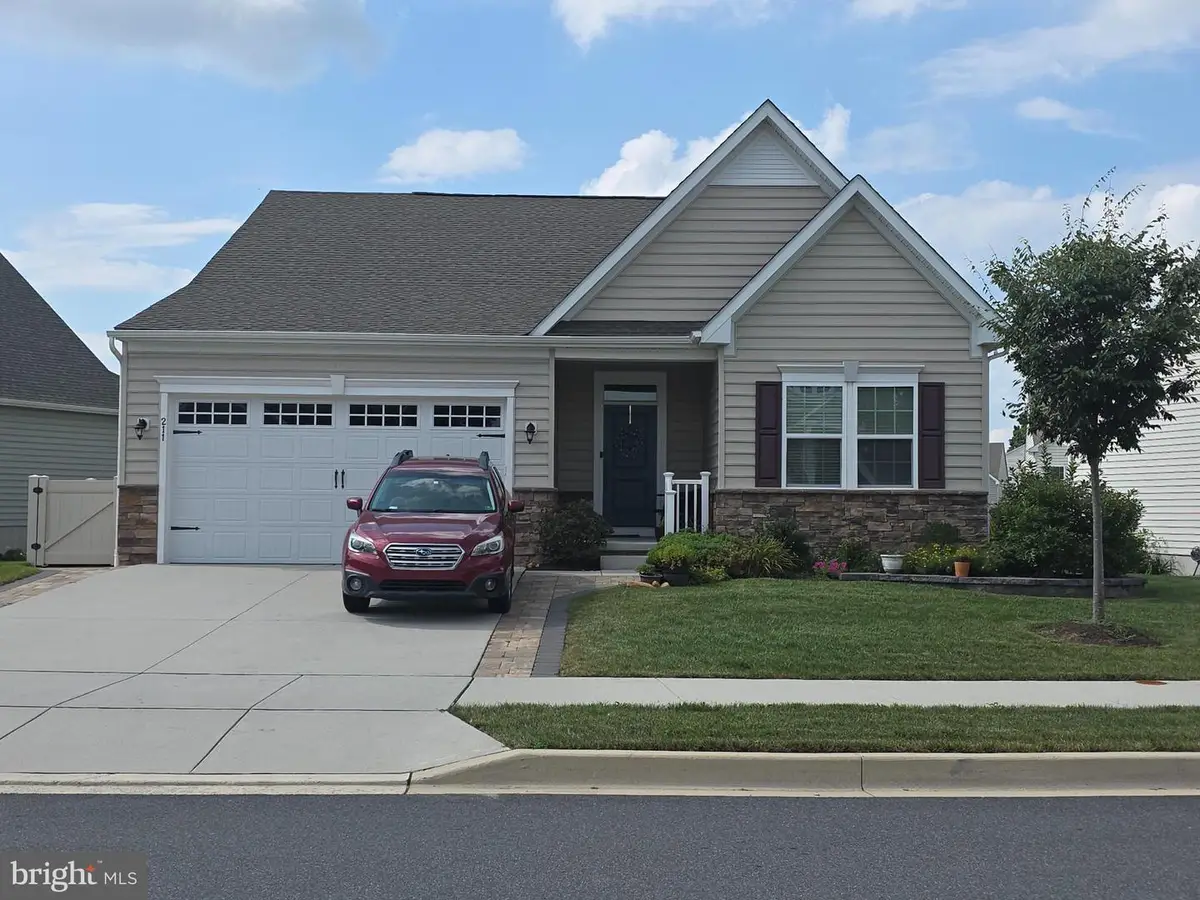 211 Anglesey Dr, Middletown, DE 19709 - #1