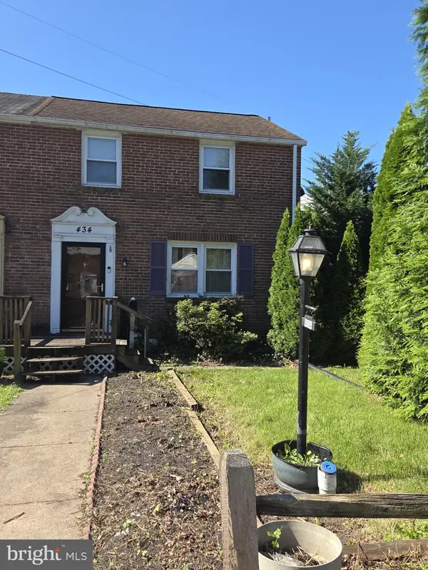 434 Forest Dr, WILMINGTON, DE 19804