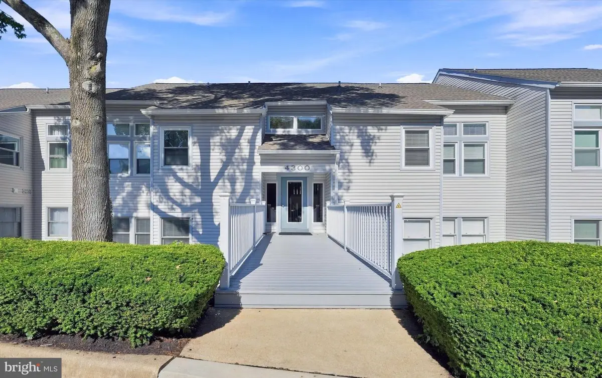 4305 Birch Cir, Wilmington, DE 19808 - #1