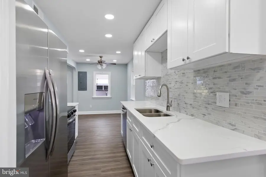 16 Lea Rd, New Castle, DE 19720 - #3