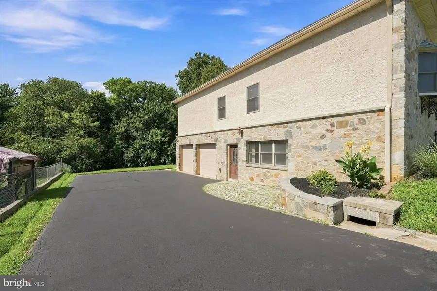 744 Naamans Rd, Claymont, DE 19703 - #3