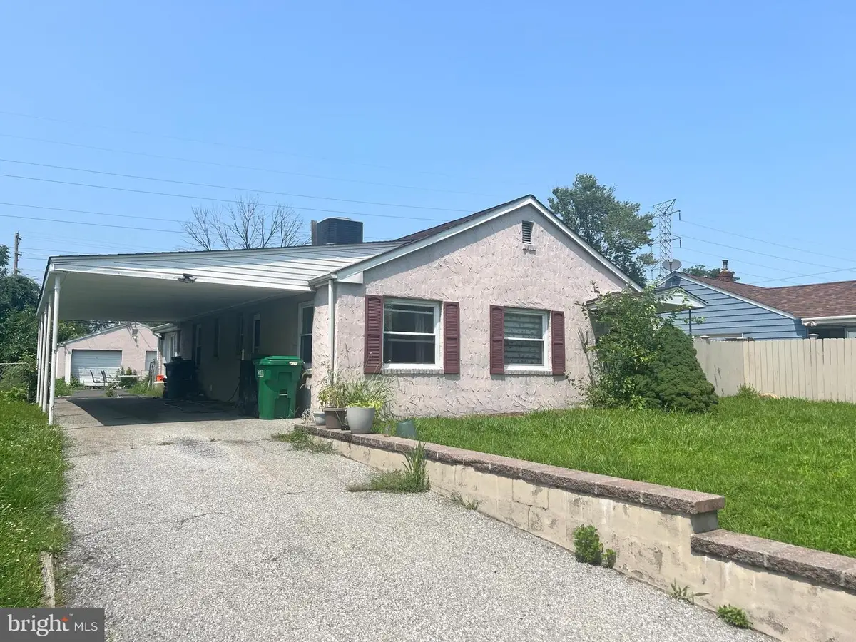 325 Martin, New Castle, DE 19720 - #1