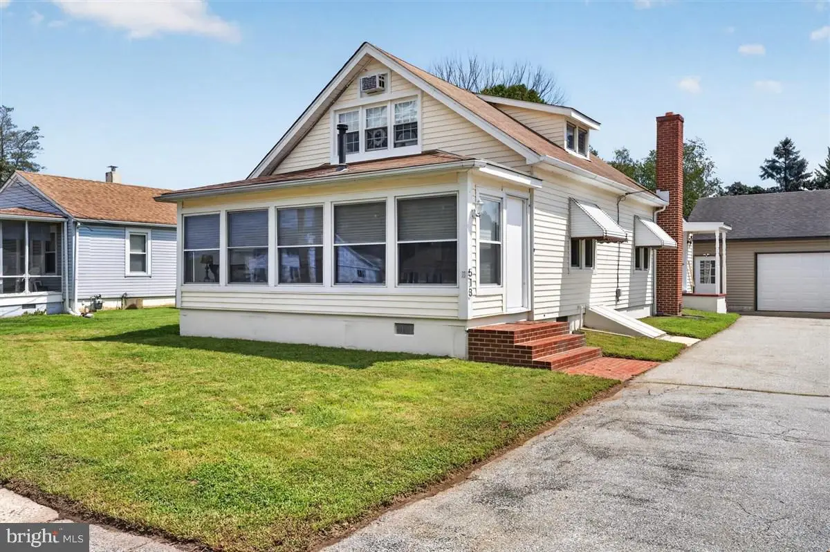 513 Clinton St, Delaware City, DE 19706 - #1