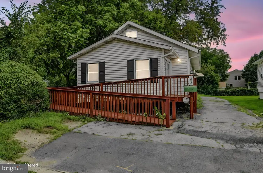 504 West Ave, New Castle, DE 19720 - #2