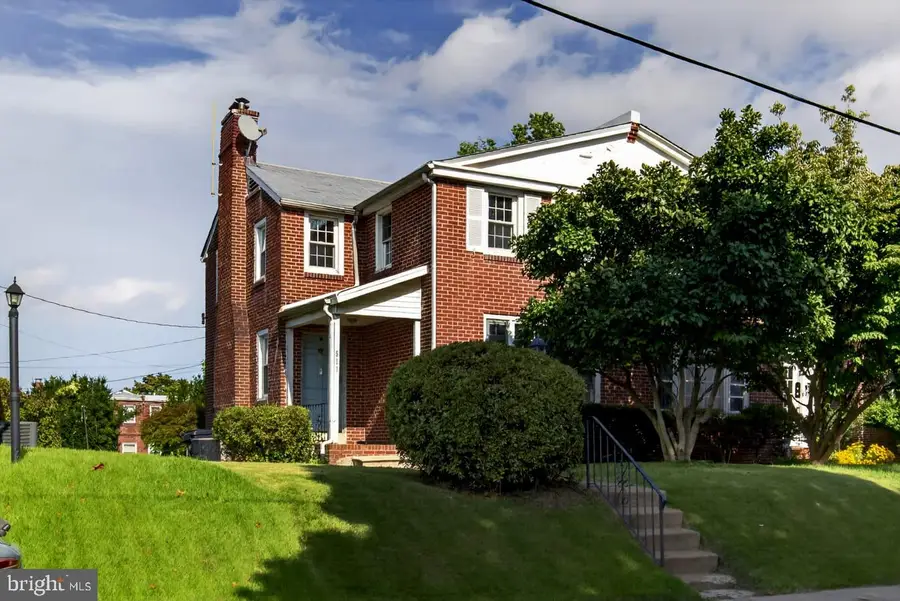 511 Barrett St, Wilmington, DE 19802 - #2