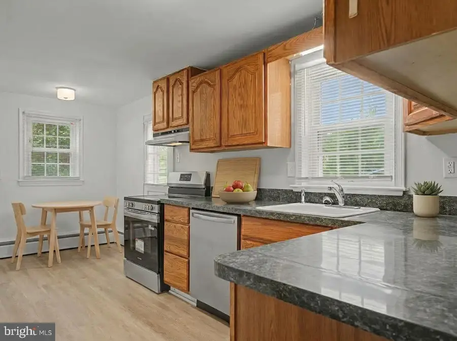 319 Cleveland Ave, Wilmington, DE 19803 - #2