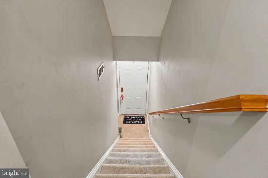 488 Jacobsen Dr, Newark, DE 19702 - #3