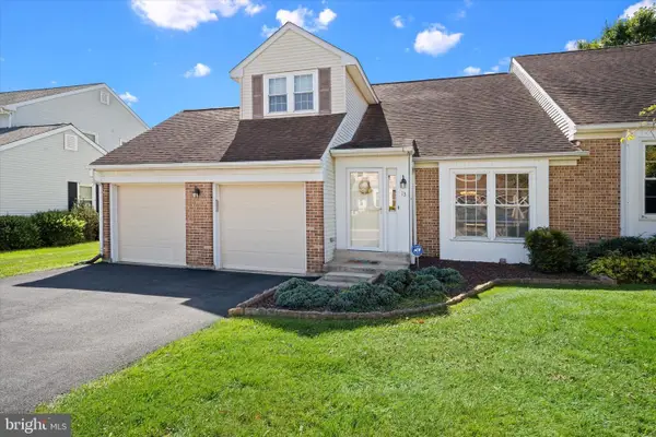 13 Green Meadow Ct, NEWARK, DE 19711