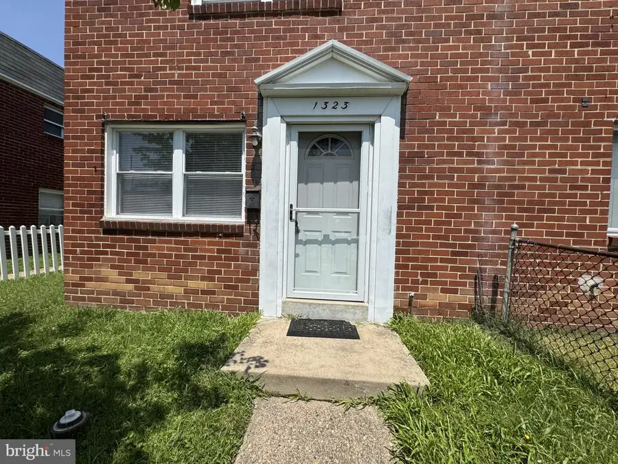 1323 Maple Ave, Wilmington, DE 19805 - #2