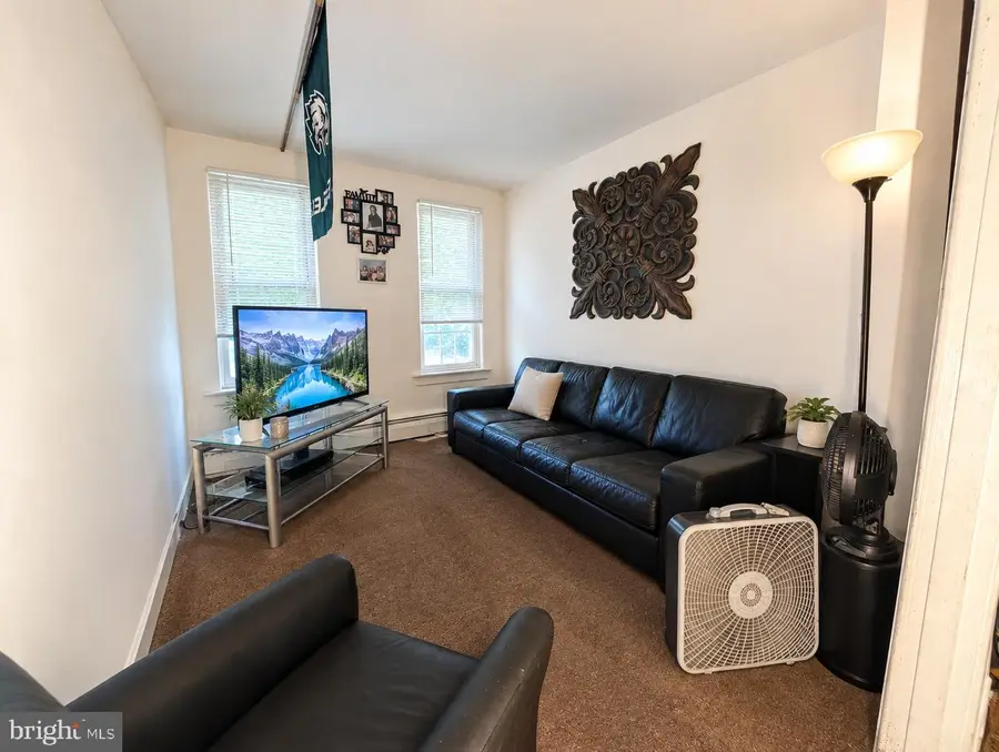 823 Vandever Ave, Wilmington, DE 19802 - #2