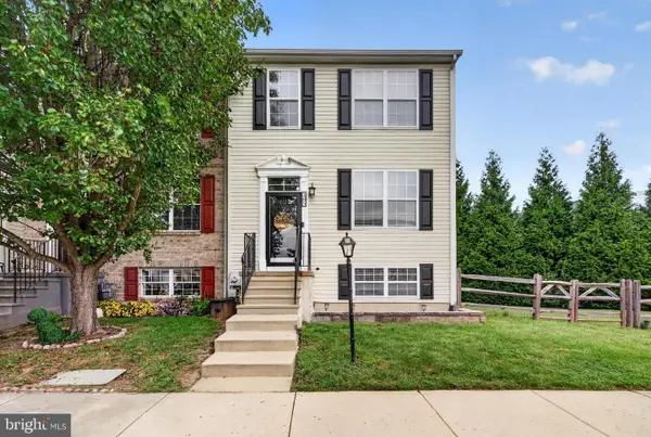165 Versailles Ct, NEWARK, DE 19702