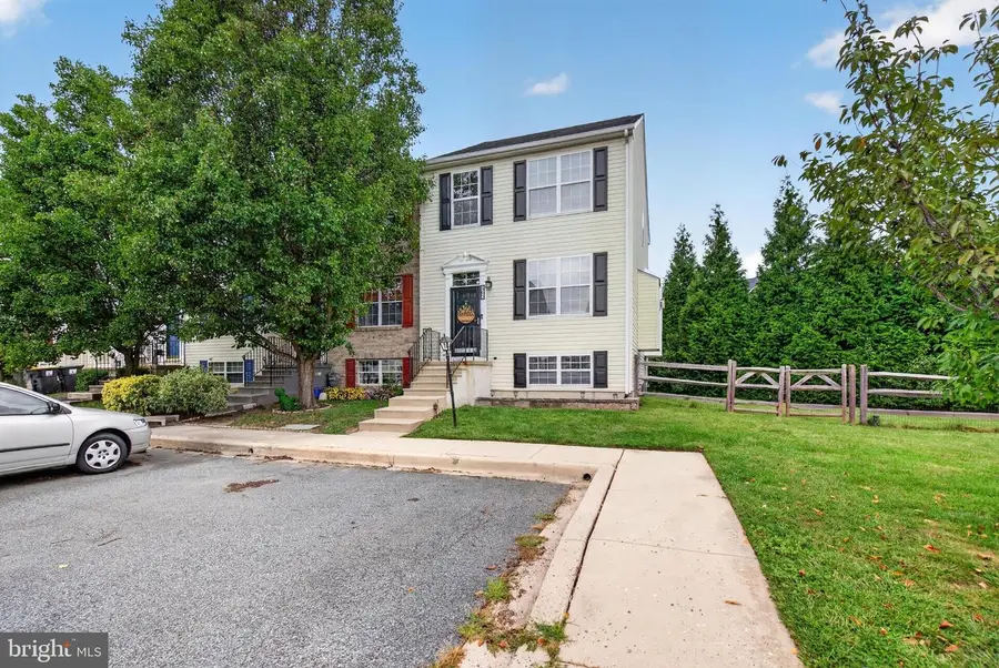 165 Versailles Ct, Newark, DE 19702 - #2