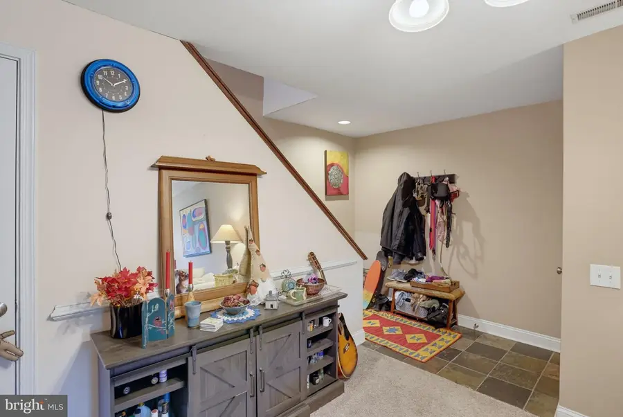 2906 Waters Edge Dr #263, Newark, DE 19702 - #2