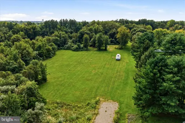 1908 Mccoy Rd, BEAR, DE 19701