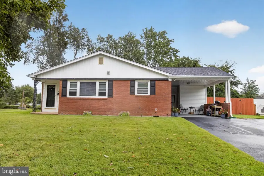 219 Gordy Pl, New Castle, DE 19720 - #2