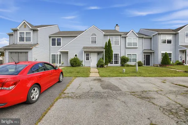 5 Stark Ct, NEWARK, DE 19702