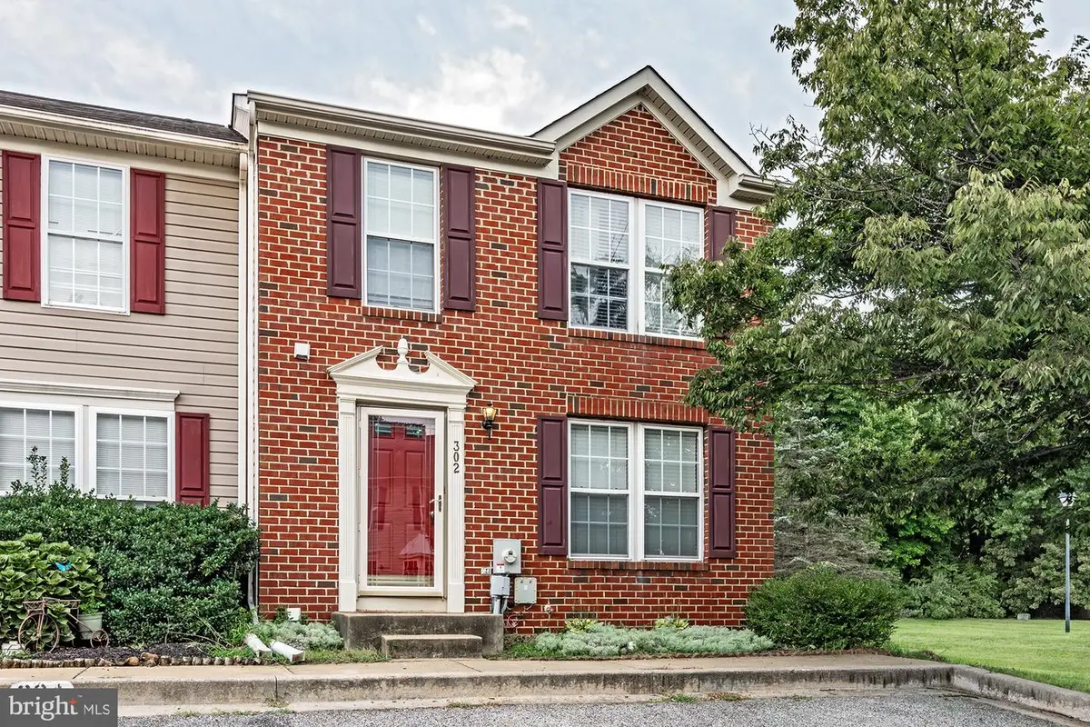 302 S Bridlewood Dr, Newark, DE 19702 - #1