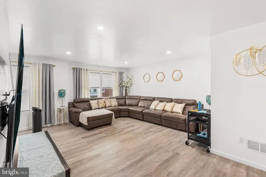 641 S Connell St, Wilmington, DE 19805 - #2