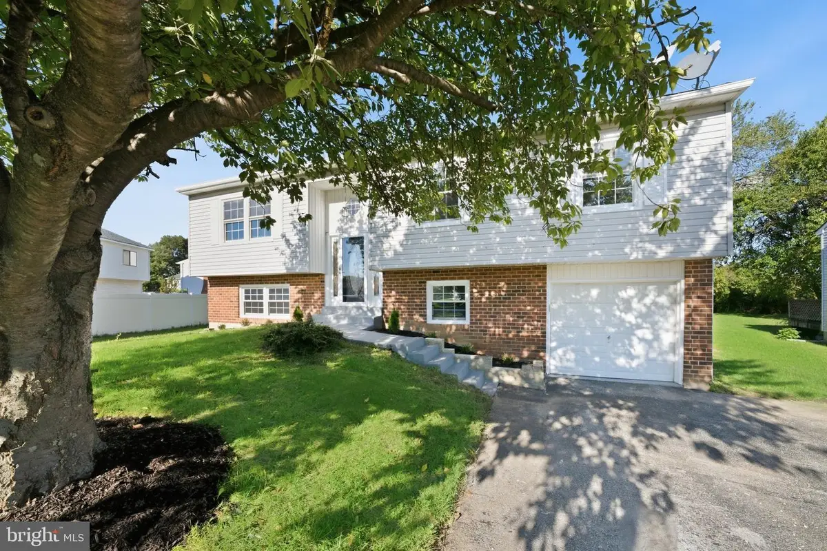 28 Castle Run Dr, Bear, DE 19701 - #1