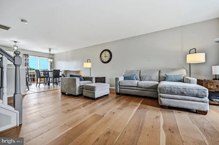 118 Versailles Ct, Newark, DE 19702 - #2