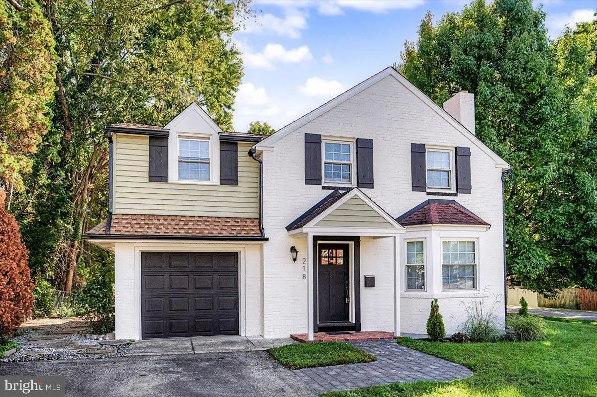 218 Atkins Ave, Wilmington, DE 19805 - #1