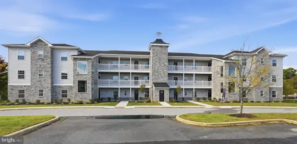 201 Colonial Downs Ct #2202, NEWARK, DE 19702