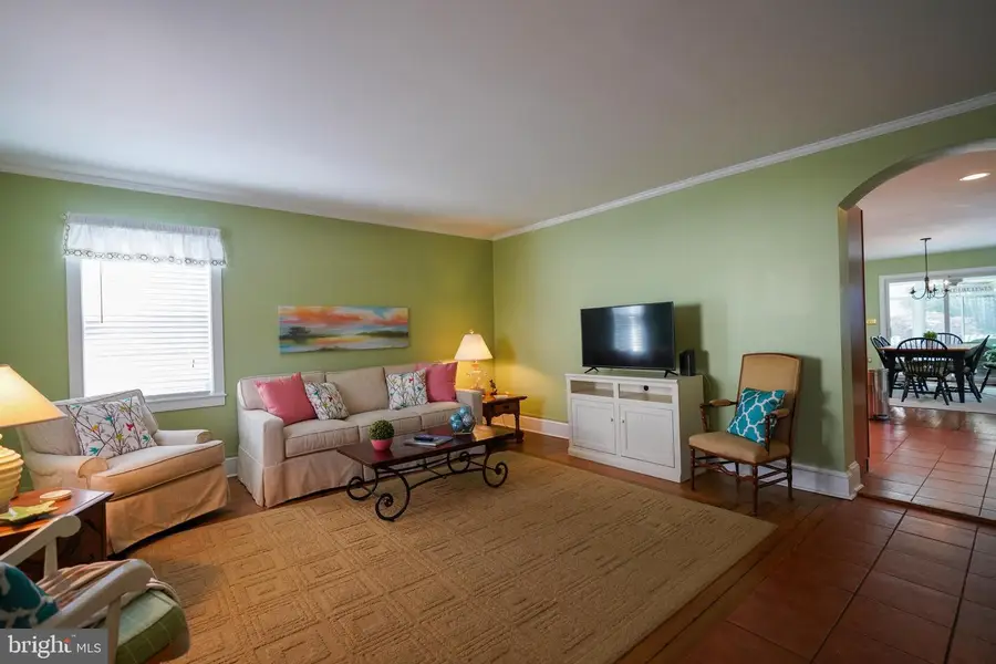 136 S Washington Ave, Lewes, DE 19958 - Image #3