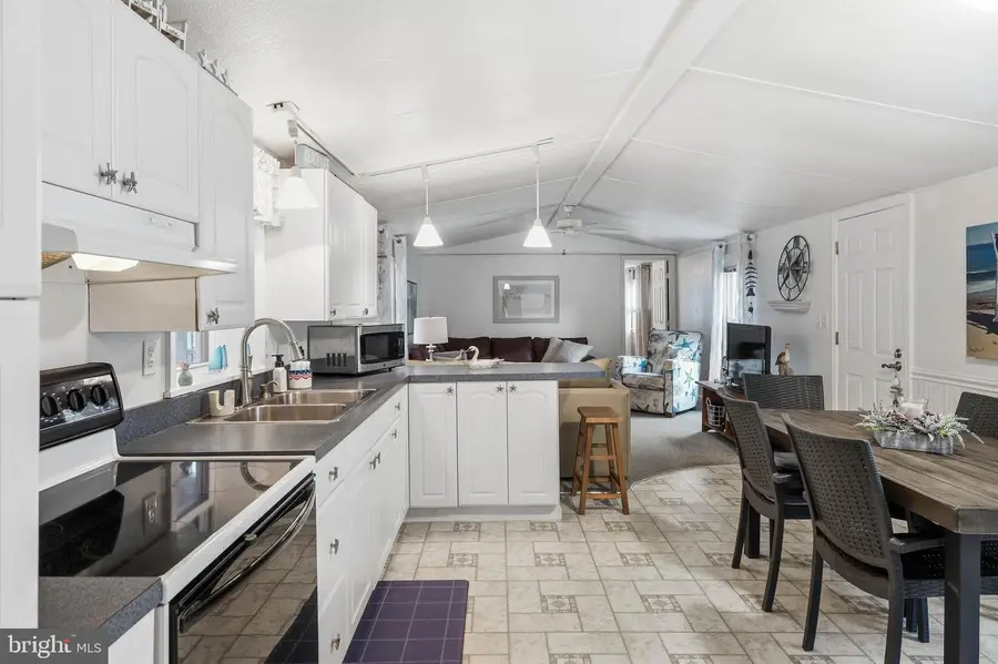 31588 Oak Ct, Lewes, DE 19958 - Image #3