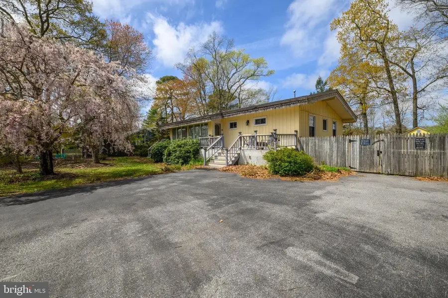 10 Mitchell Ave, Ocean View, DE 19970 - #3