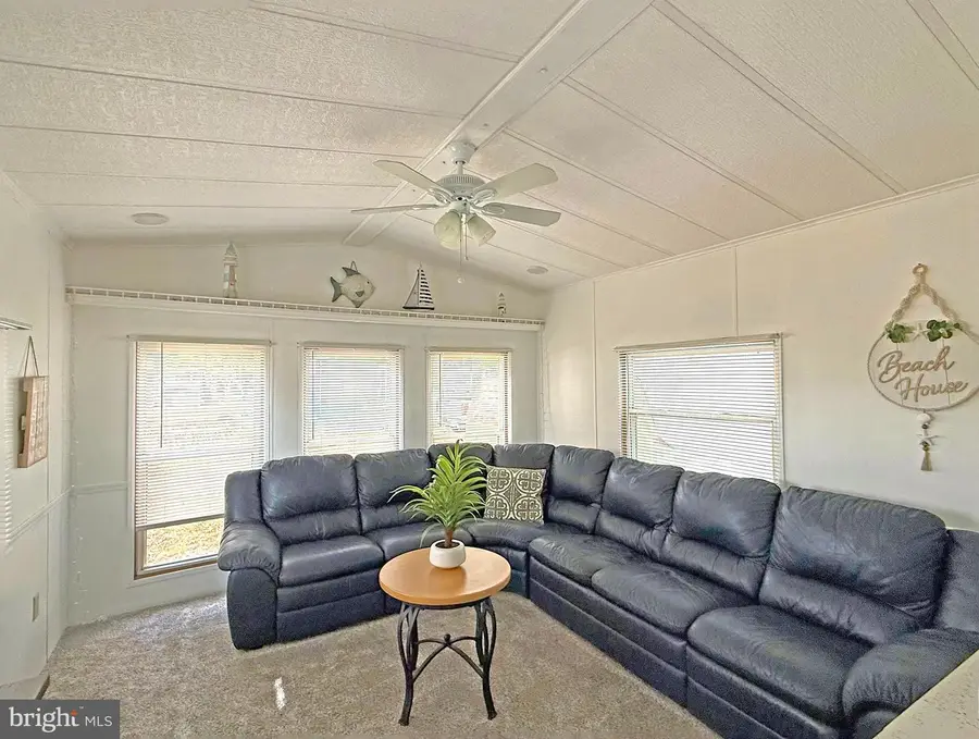 19952 1st Ave #9, Rehoboth Beach, DE 19971 - Image #2