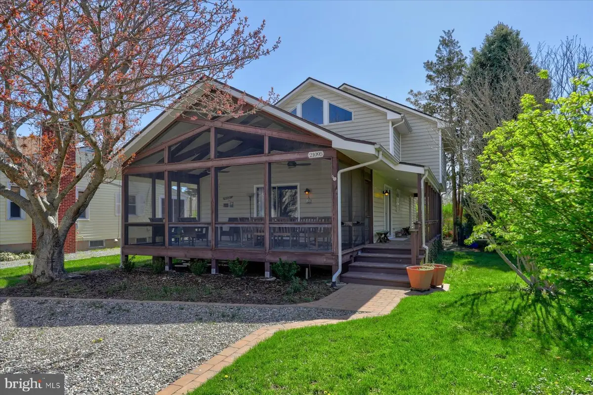 21095 Elizabeth Ave, Rehoboth Beach, DE 19971 - Image #1