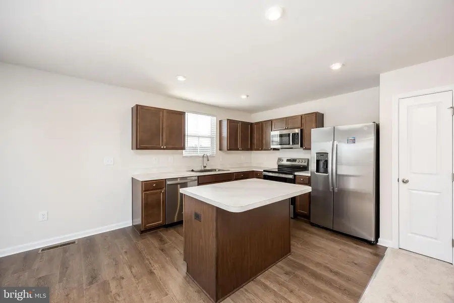 199 Pond View Ln, Seaford, DE 19973 - Image #2