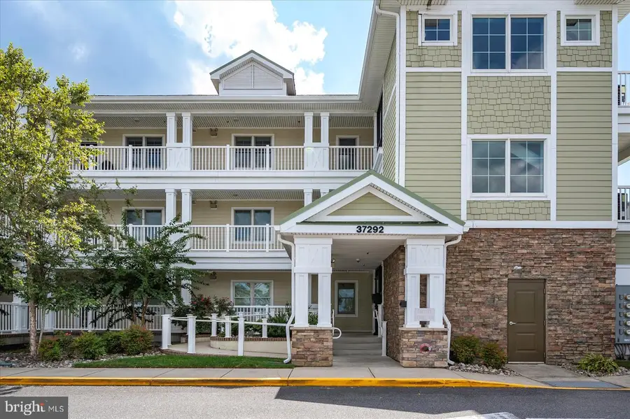 37292 Lighthouse Rd #202, Selbyville, DE 19975 - Image #3