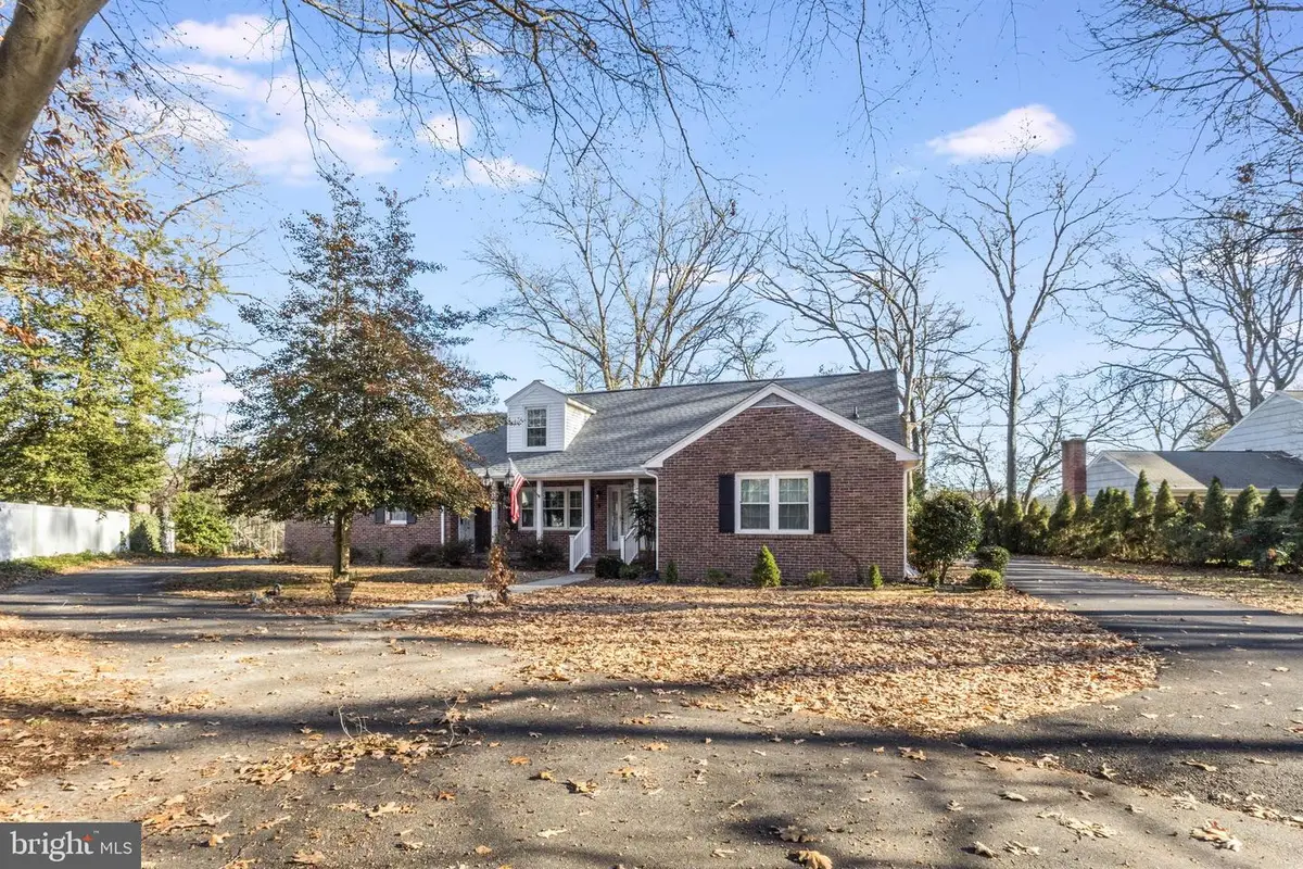 9820 N Shore Dr, Seaford, DE 19973 - Image #1