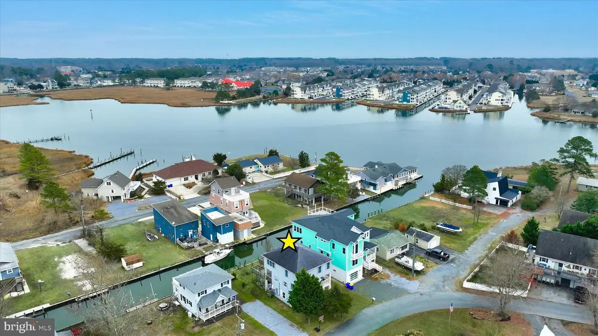 31304 Bird Haven St, Ocean View, DE 19970 - Image #1