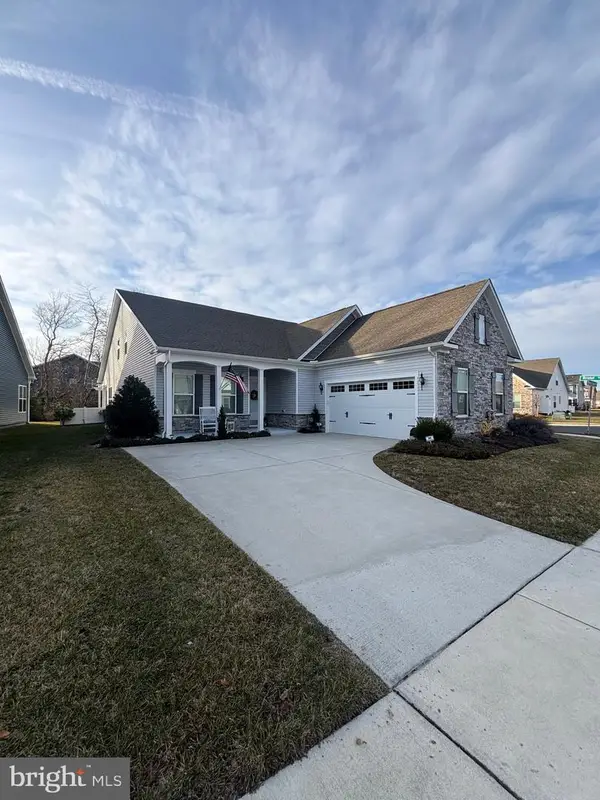 54 Beach Club Ave, OCEAN VIEW, DE 19970