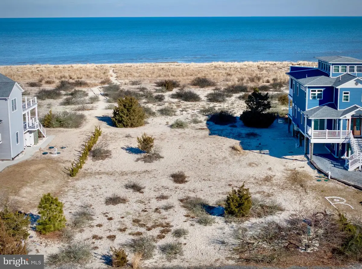 1814 N Bay Shore Dr, Milton, DE 19968 - Image #1