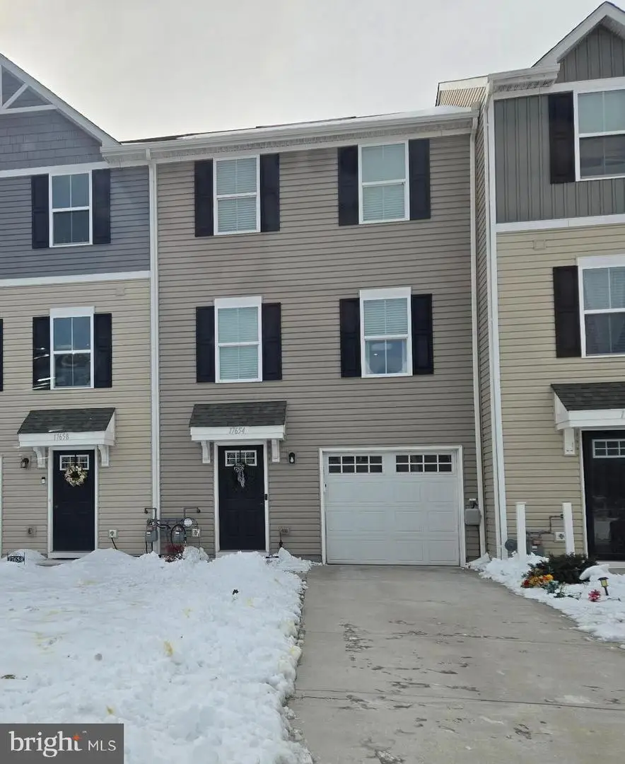 17654 Fieldstone Ave, Milford, DE 19963 - Image #1