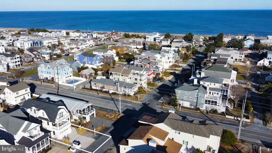 203 Third St, Bethany Beach, DE 19930 - #2