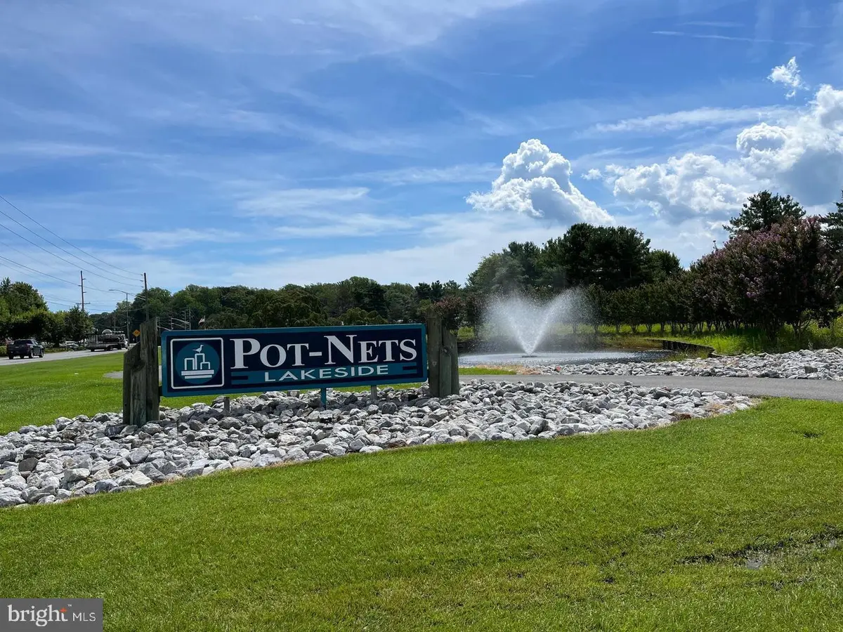 33606 Lakeshore Cir, Millsboro, DE 19966 - #1