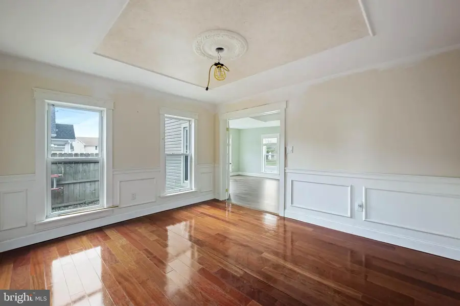 2 N Market St, Seaford, DE 19973 - #3