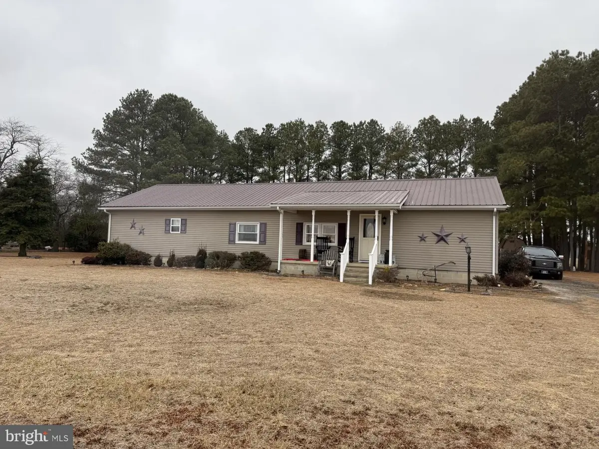 6761 Sharptown Rd, Laurel, DE 19956 - #1