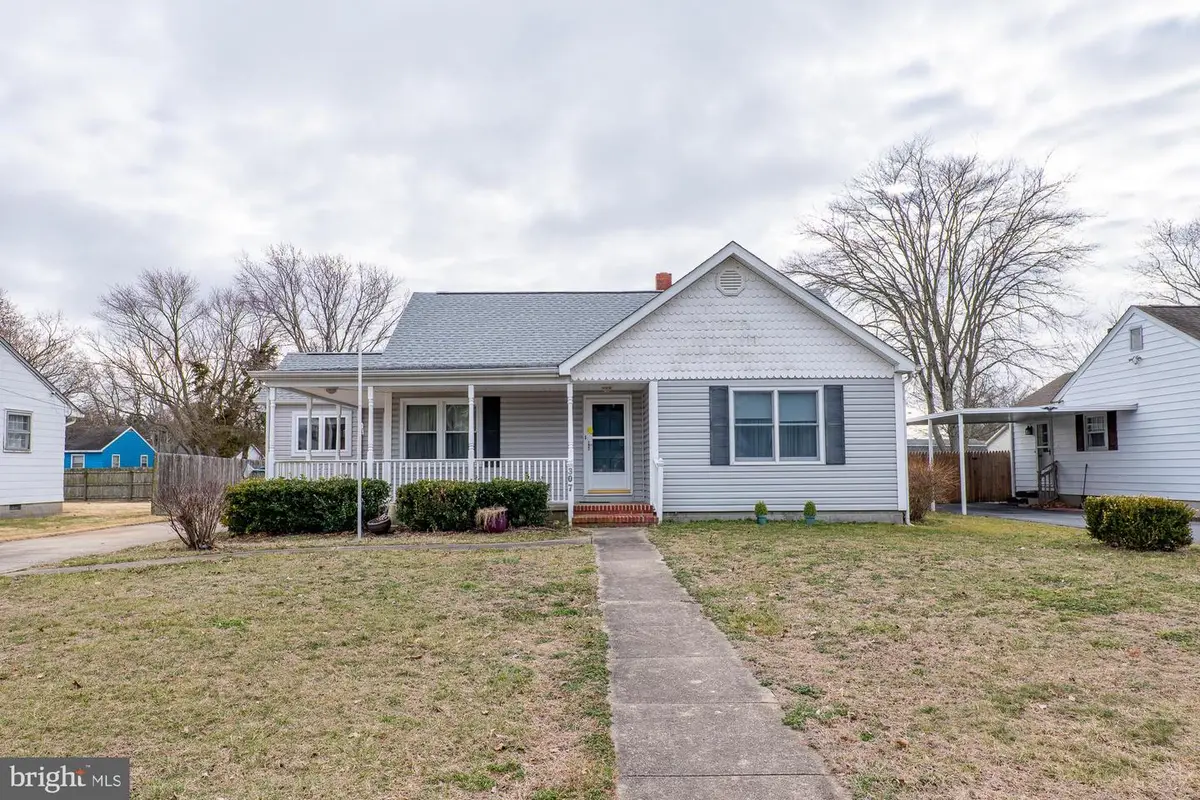 307 Robinson St, Georgetown, DE 19947 - #1